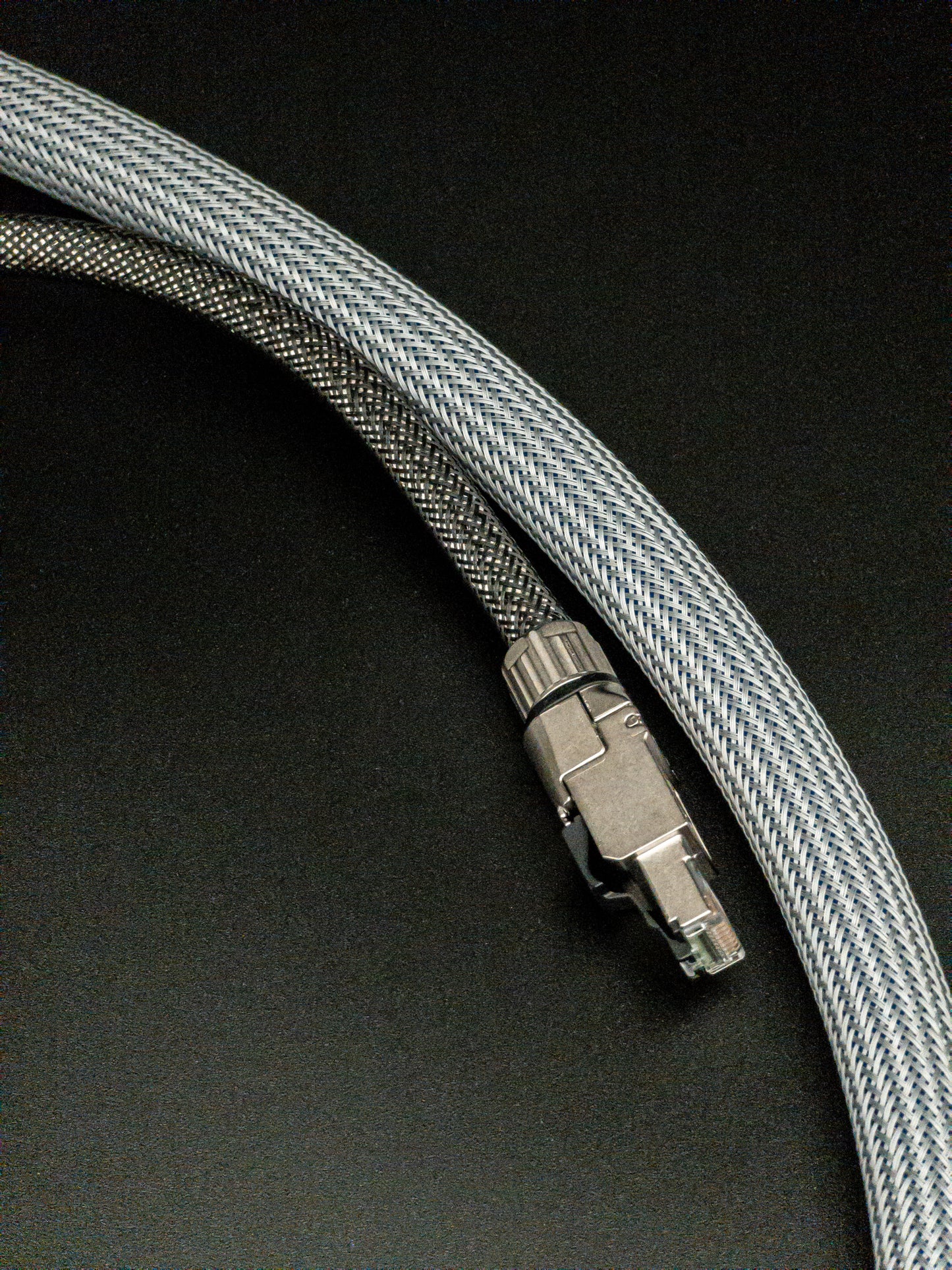 Ultima Network