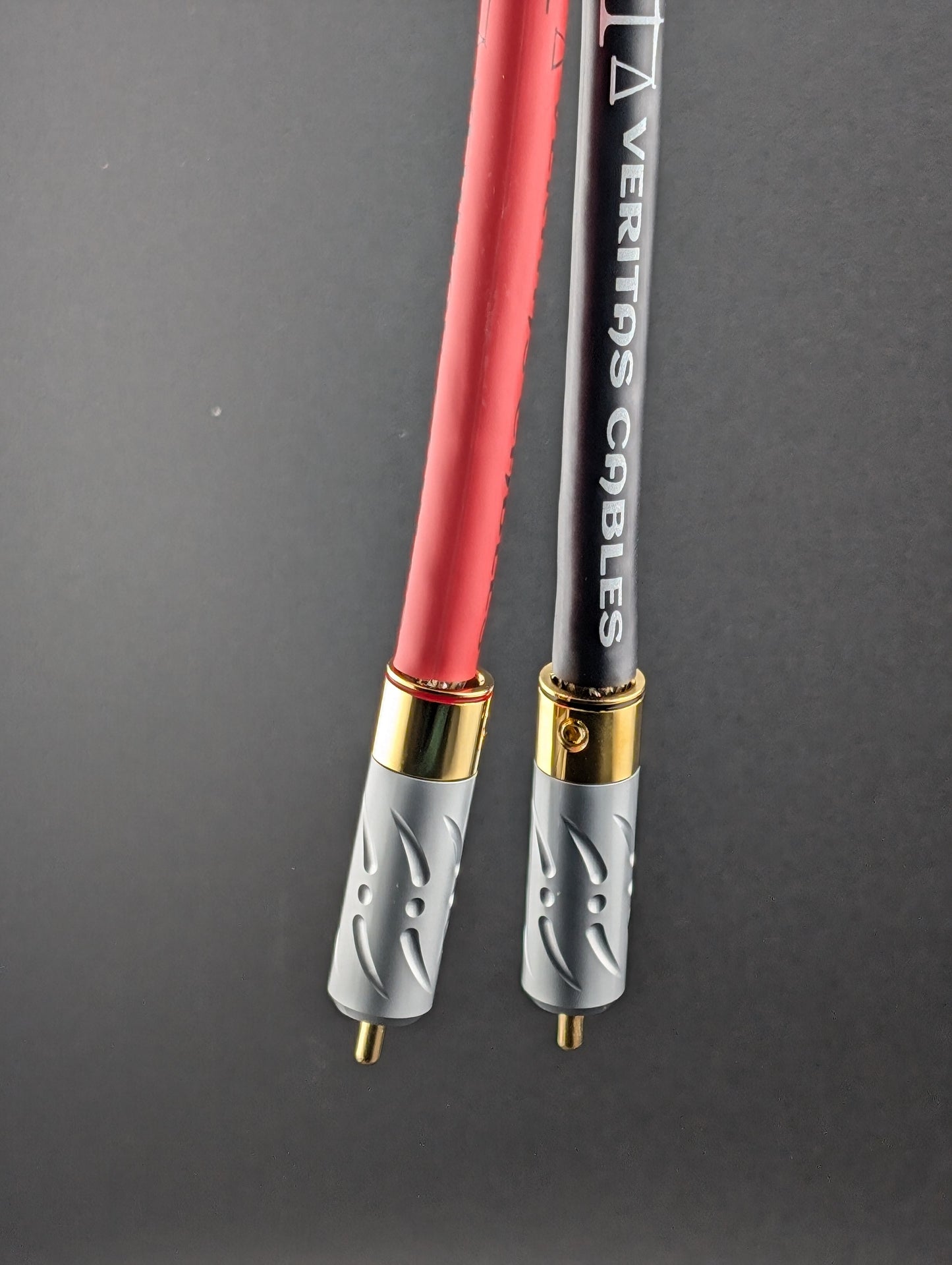 Fidelis interconnects