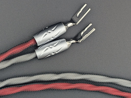 Aperta speaker cables