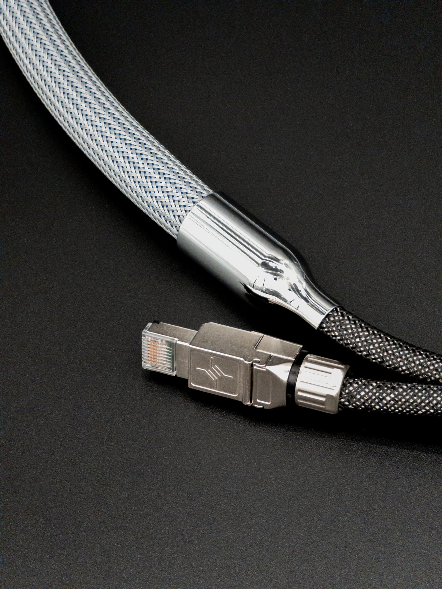 Ultima Network