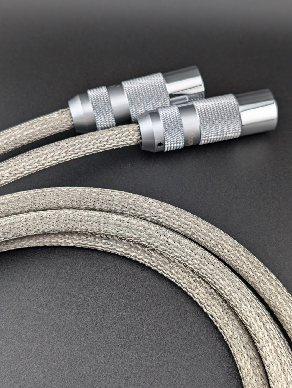 Magnus balanced interconnect – Veritas Cables